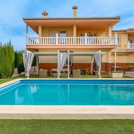 Villa De La Acacia Gojar Dış mekan fotoğraf