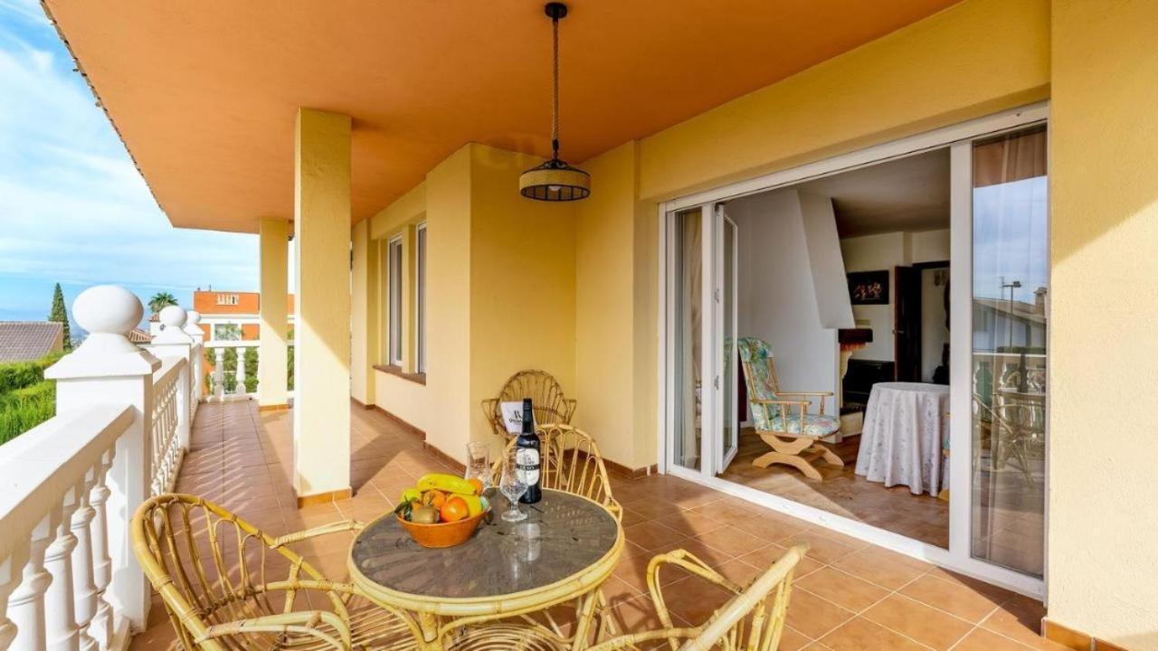 Villa De La Acacia Gojar Dış mekan fotoğraf