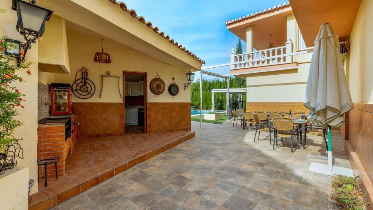 Villa De La Acacia Gojar Dış mekan fotoğraf